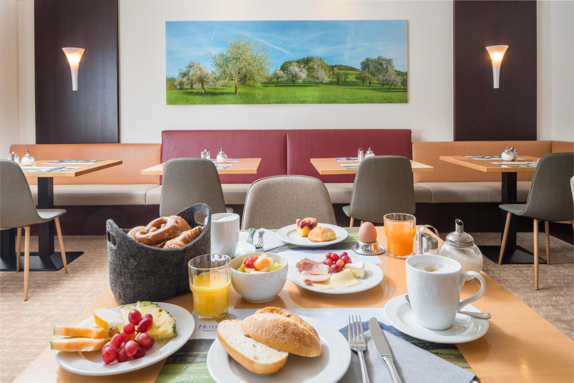 Best Western Hotel Lamm Singen Exterior foto